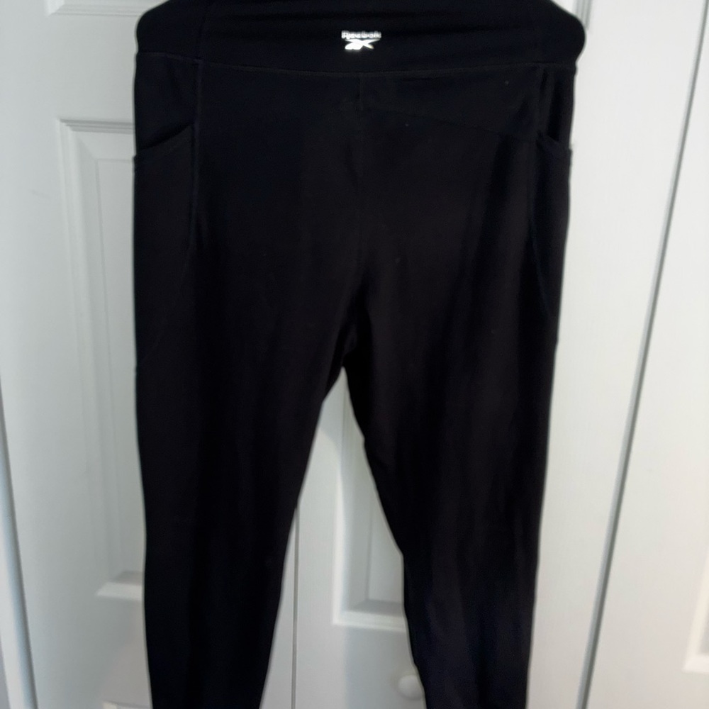 🔥 $3 Plus-Size Activewear Sale! 🔥 - Picture 4 of 8